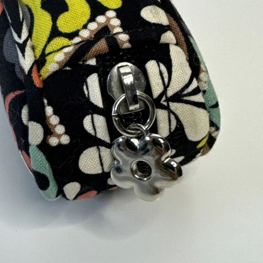 Vera Bradley Sierra Brown Tortuoise Teal Eyeglass Frames 51-16-140 with Case